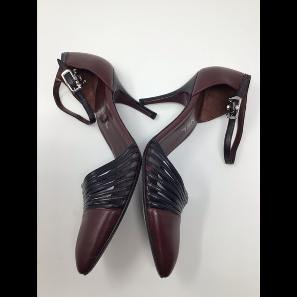 CHANEL slingback pumps size 9b - Picture 7 of 9